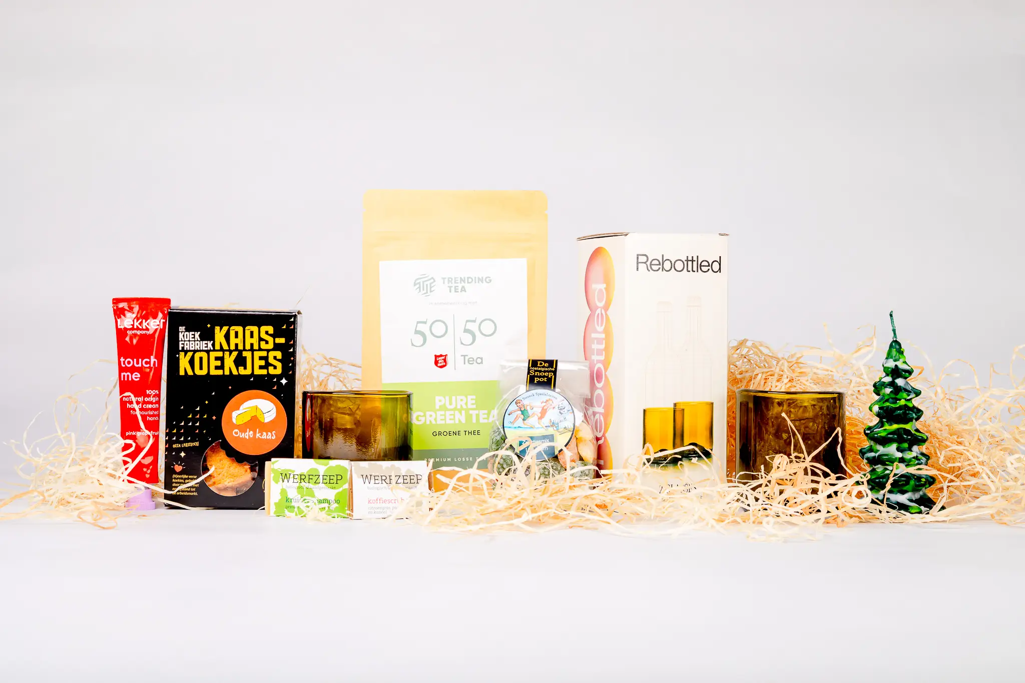 Thuis en Aandacht kerstpakket van Made In